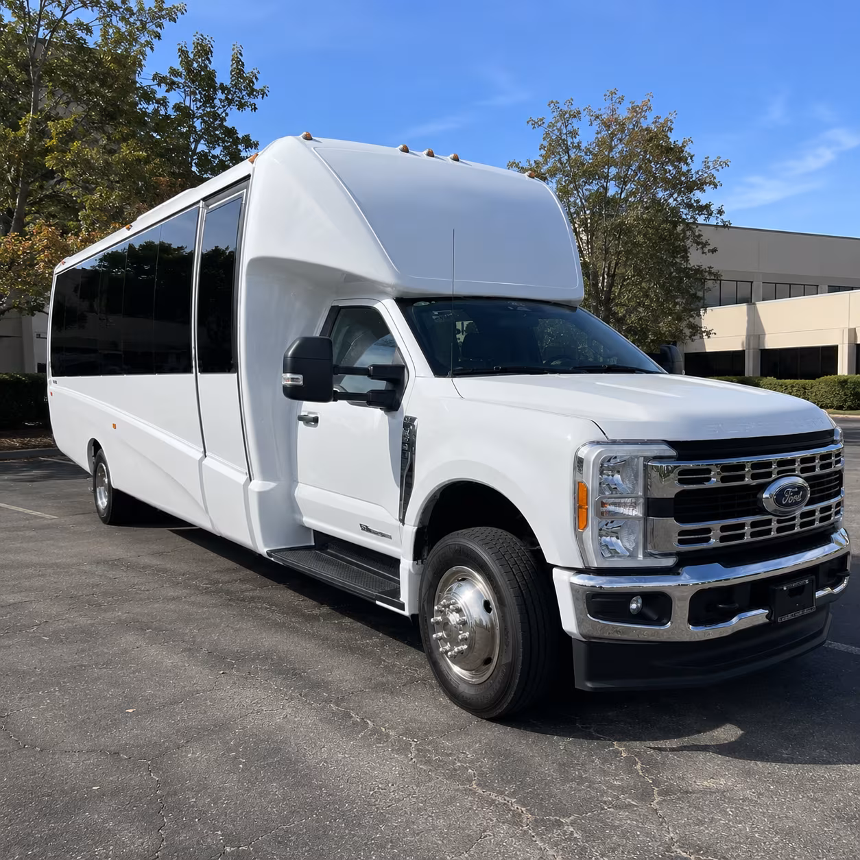 bus rentals for woodinville winery corporate events and team outings