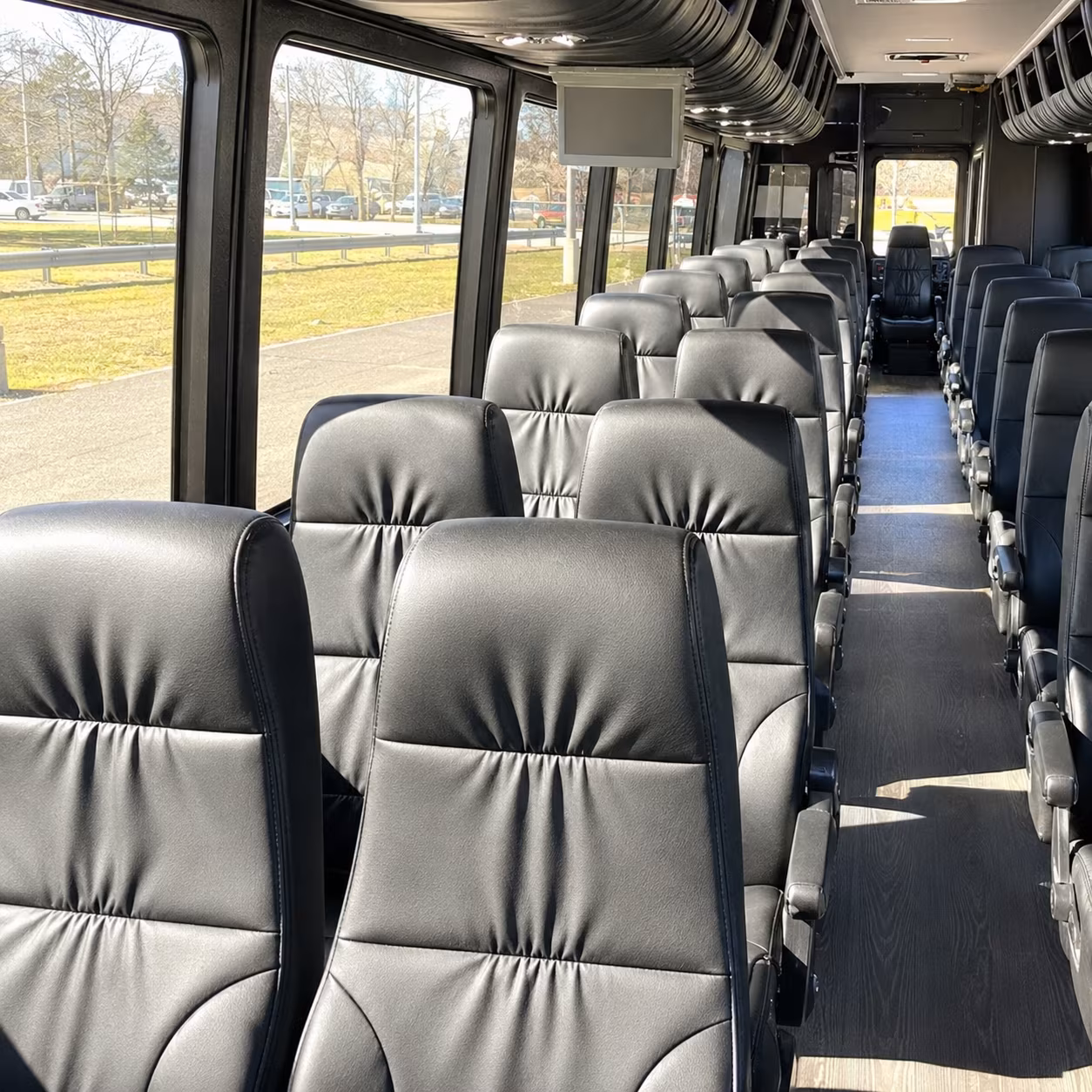 can i book a one way a round trip or a multi day package for a bus rental in redmond
