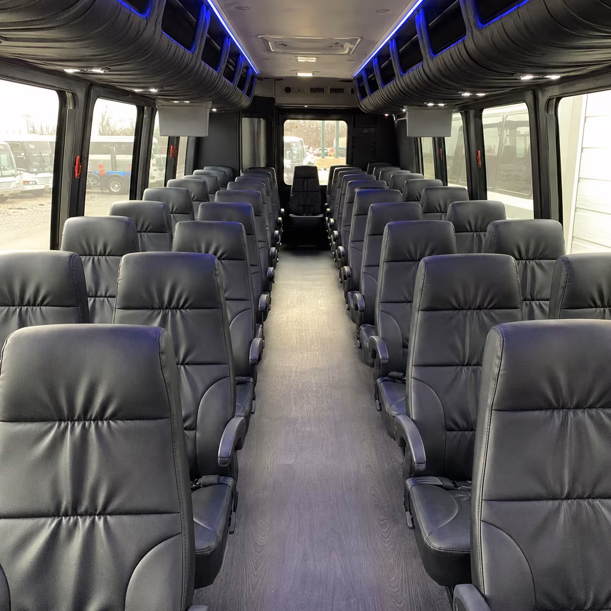 do extra stops add to the total cost of a bus rental in redmond