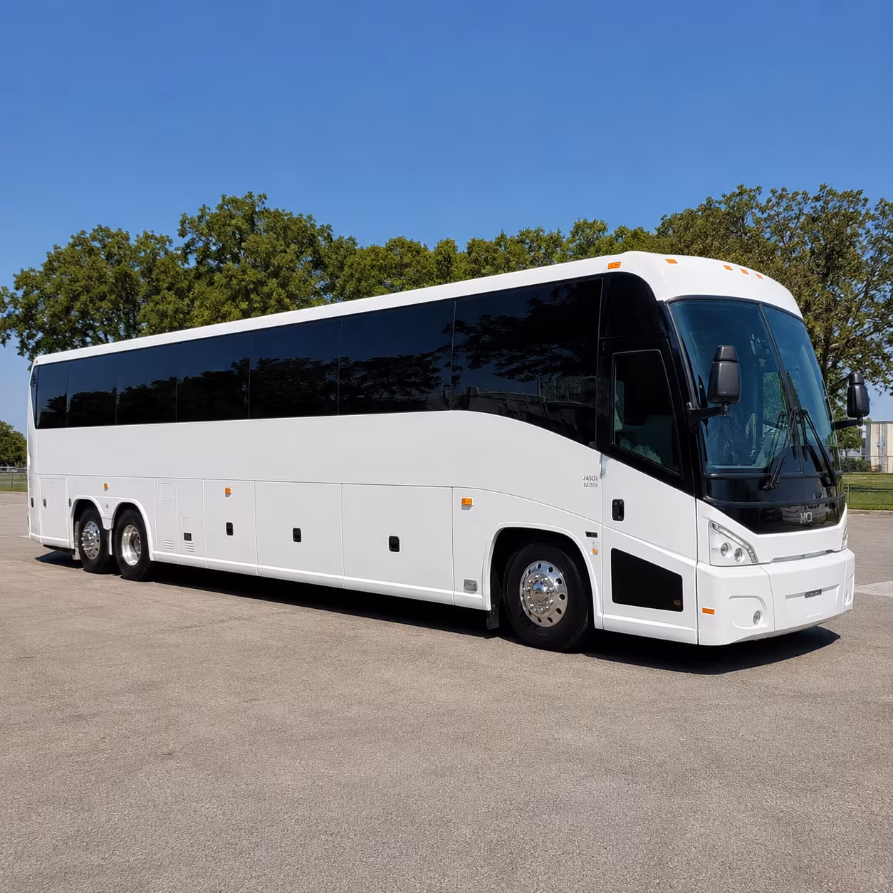 long distance charter buses from redmond to oregon and california
