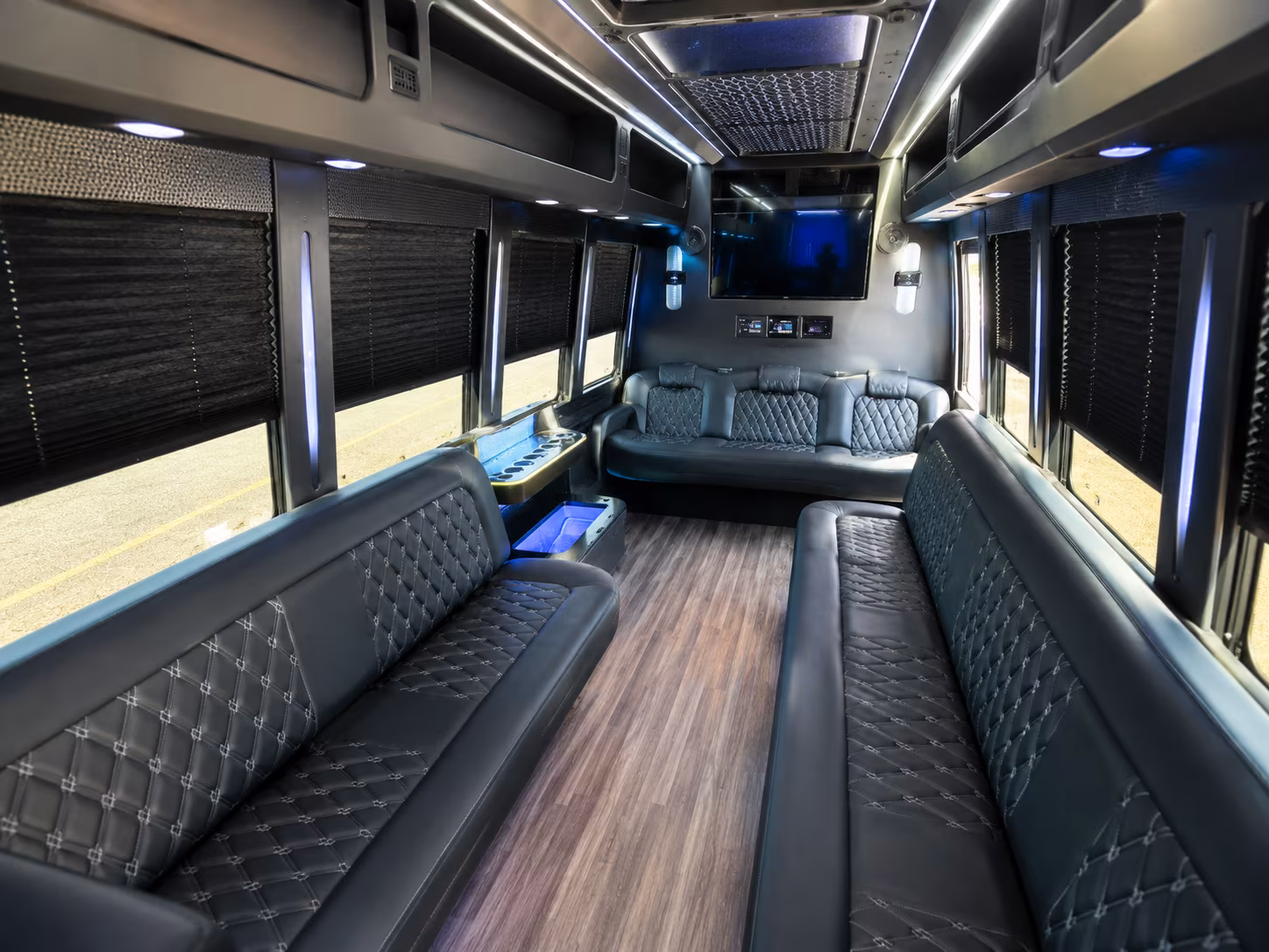 party bus rentals for redmond area proms