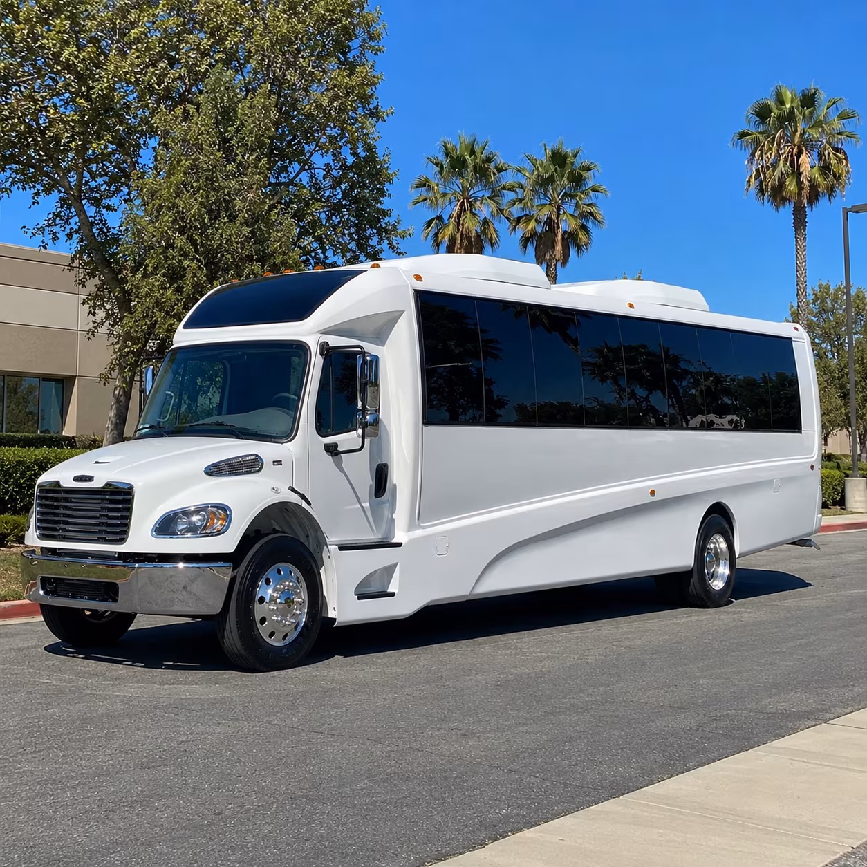 redmond 20 passenger minibus