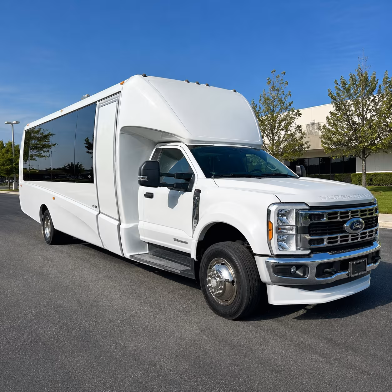 wedding and special event buses serving redmond